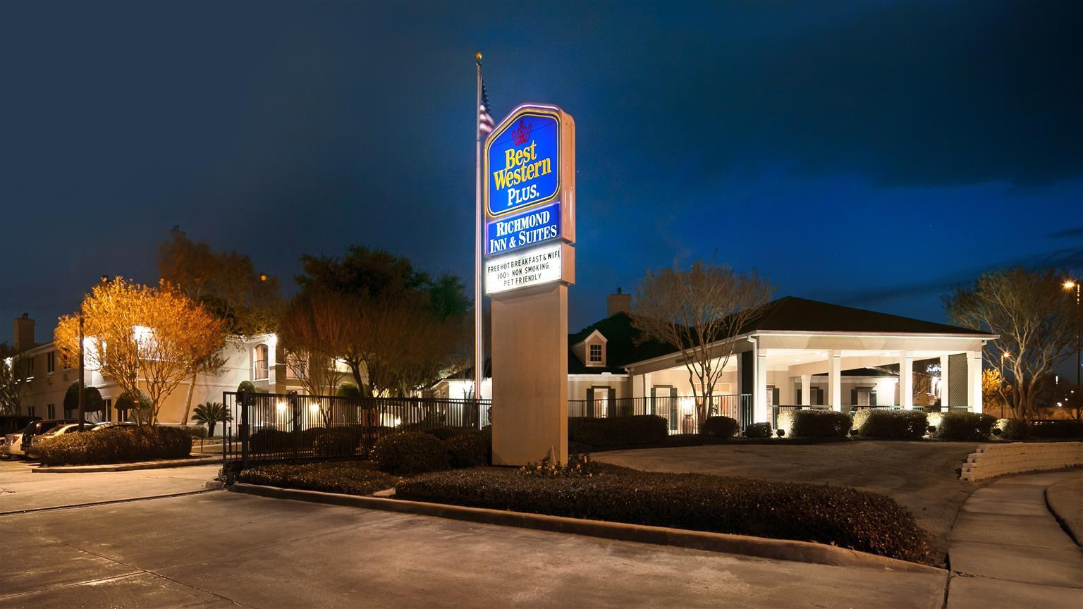 Richmond Inn & Suites, A Trademark Collection Hotel Baton Rouge Exterior photo